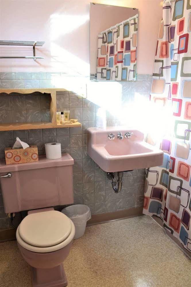 Royal Motel Ironwood Bagian luar foto